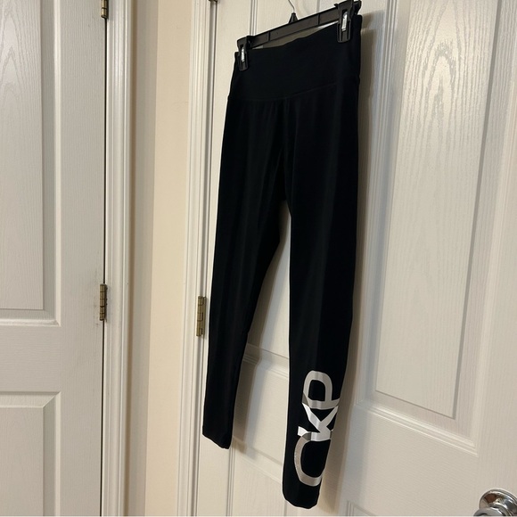 Calvin Klein Performance Stretch High Waist 7/8 legging in Black/White Size S - Picture 8 of 8